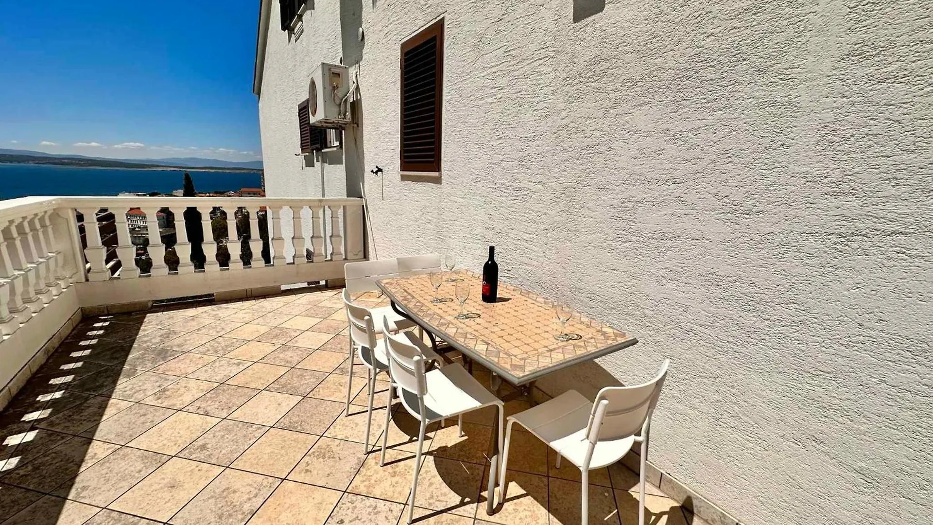 Apartment In Crikvenica 44151