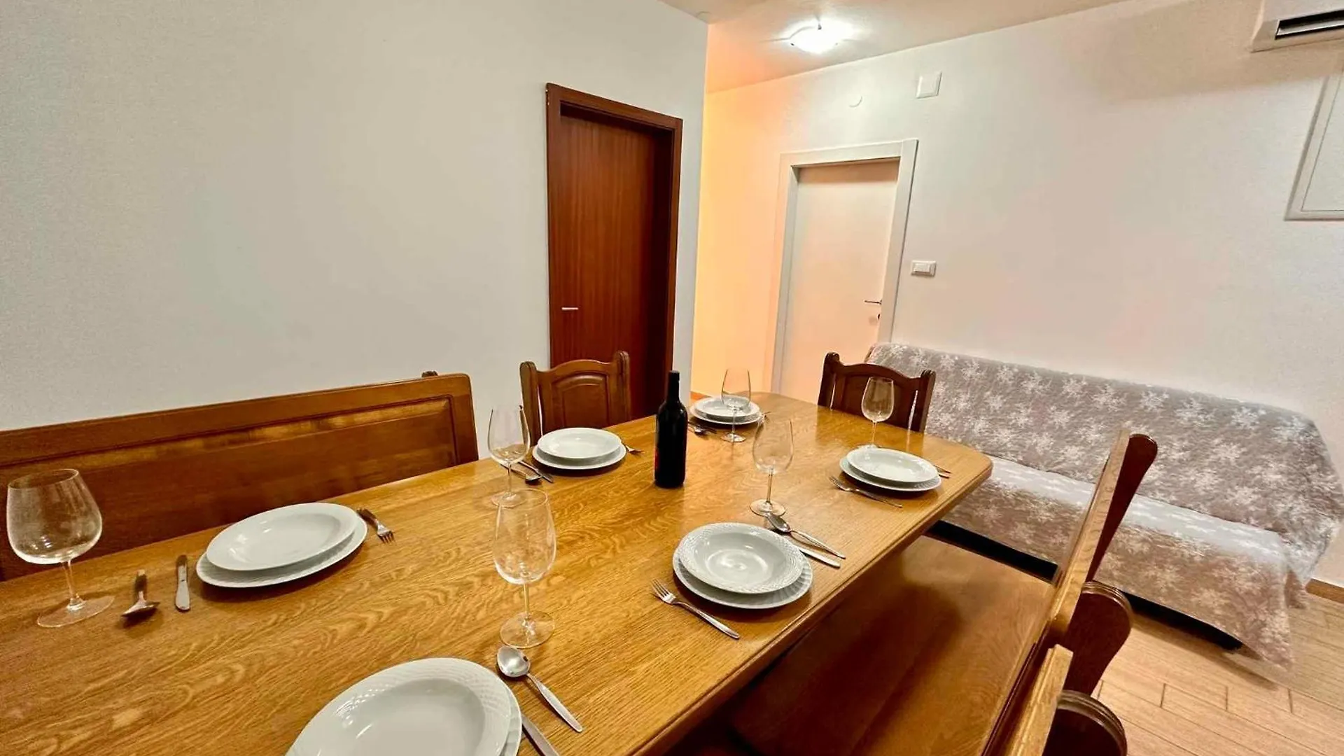 Apartment In Crikvenica 44151