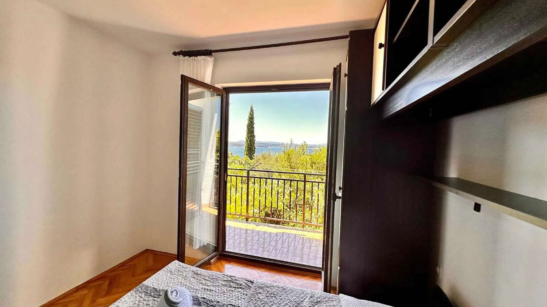 Apartment In Crikvenica 44151