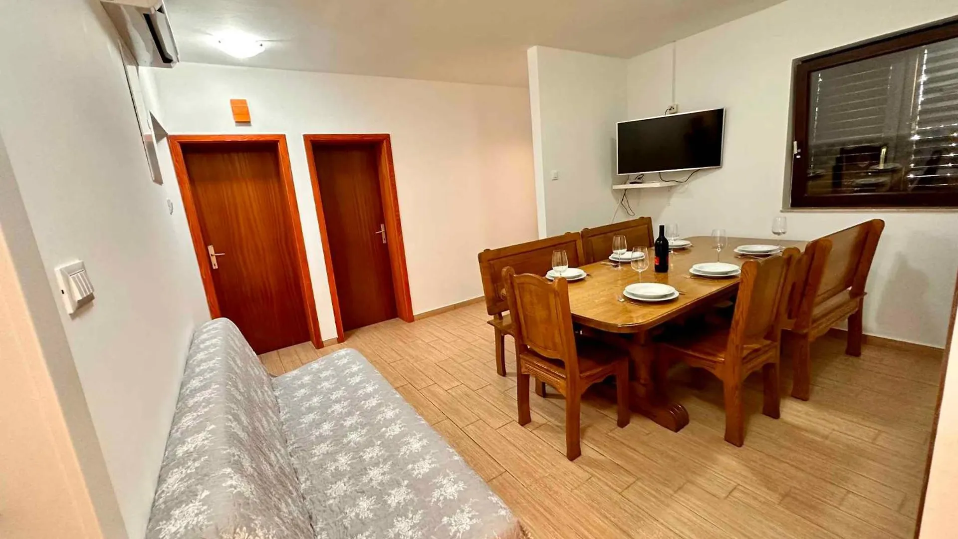 Apartment In Crikvenica 44151