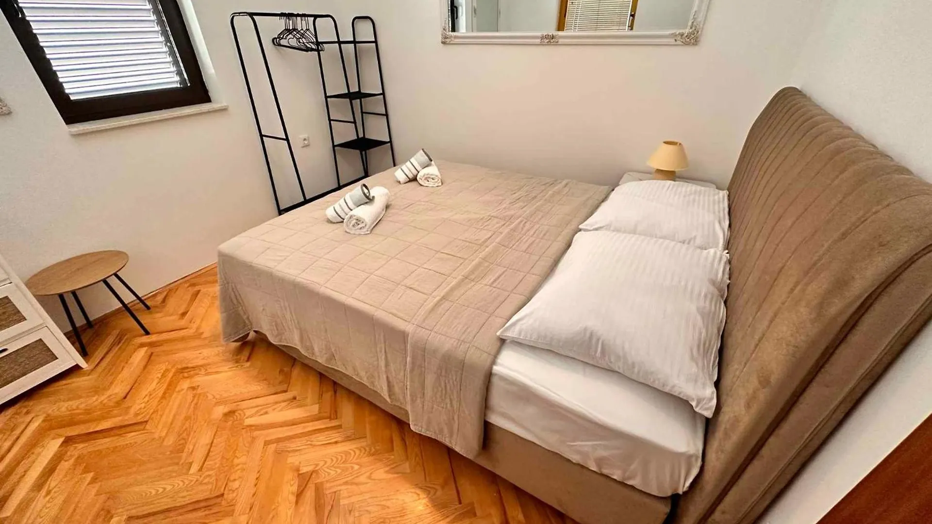 Apartment In Crikvenica 44151