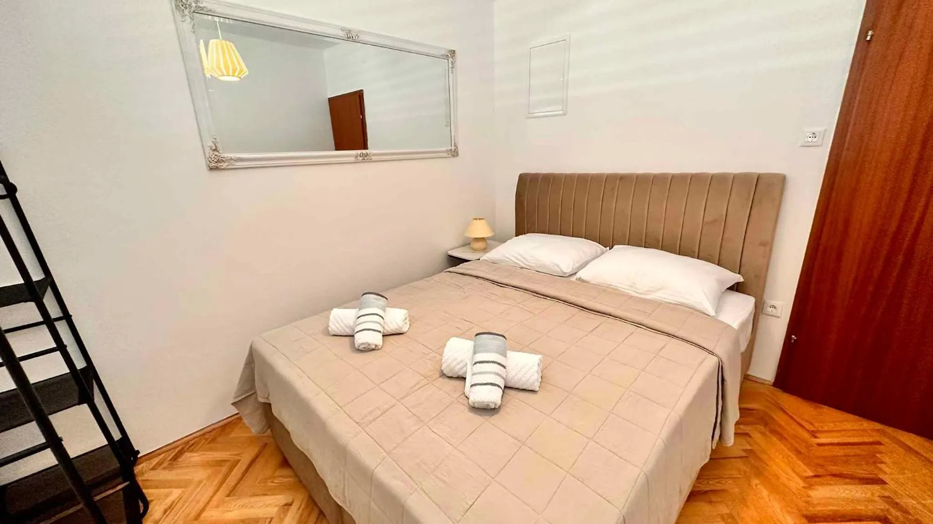 Apartment In Crikvenica 44151