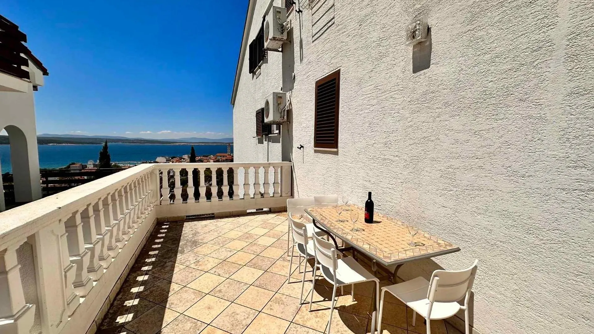 Apartment In Crikvenica 44151