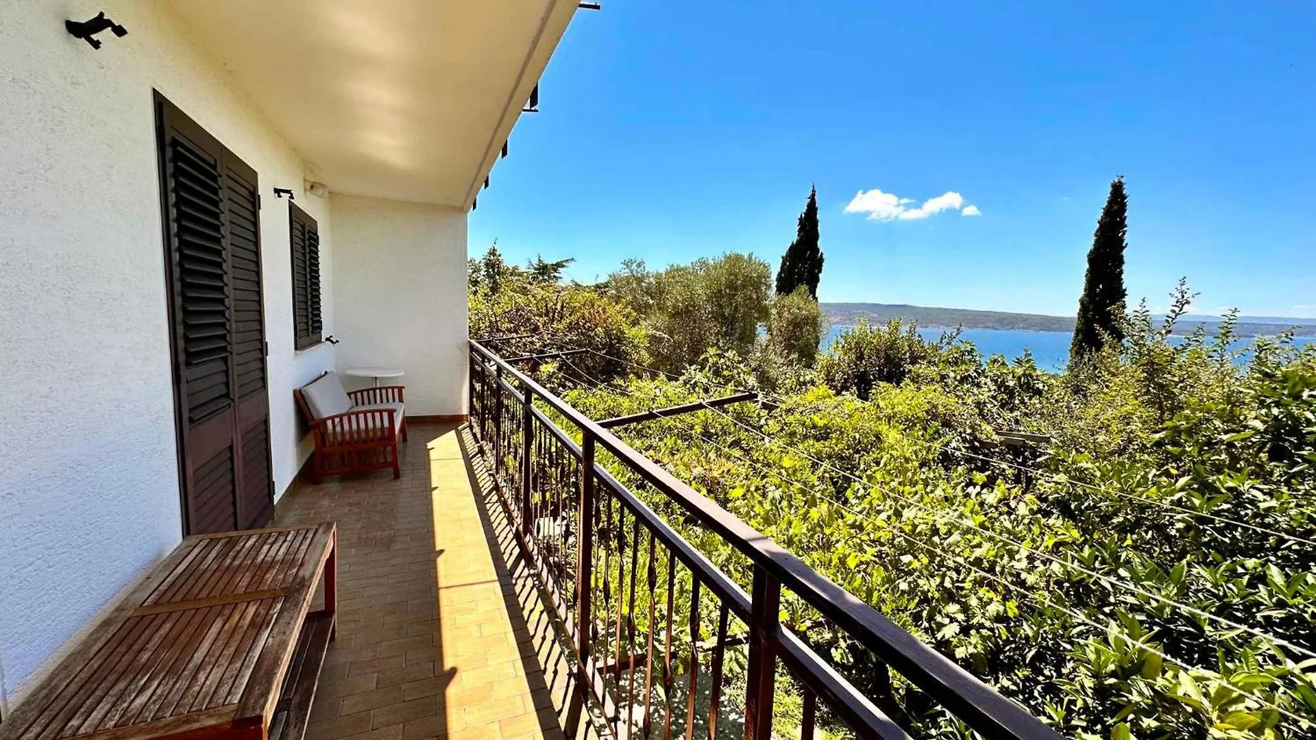 Apartment In Crikvenica 44151