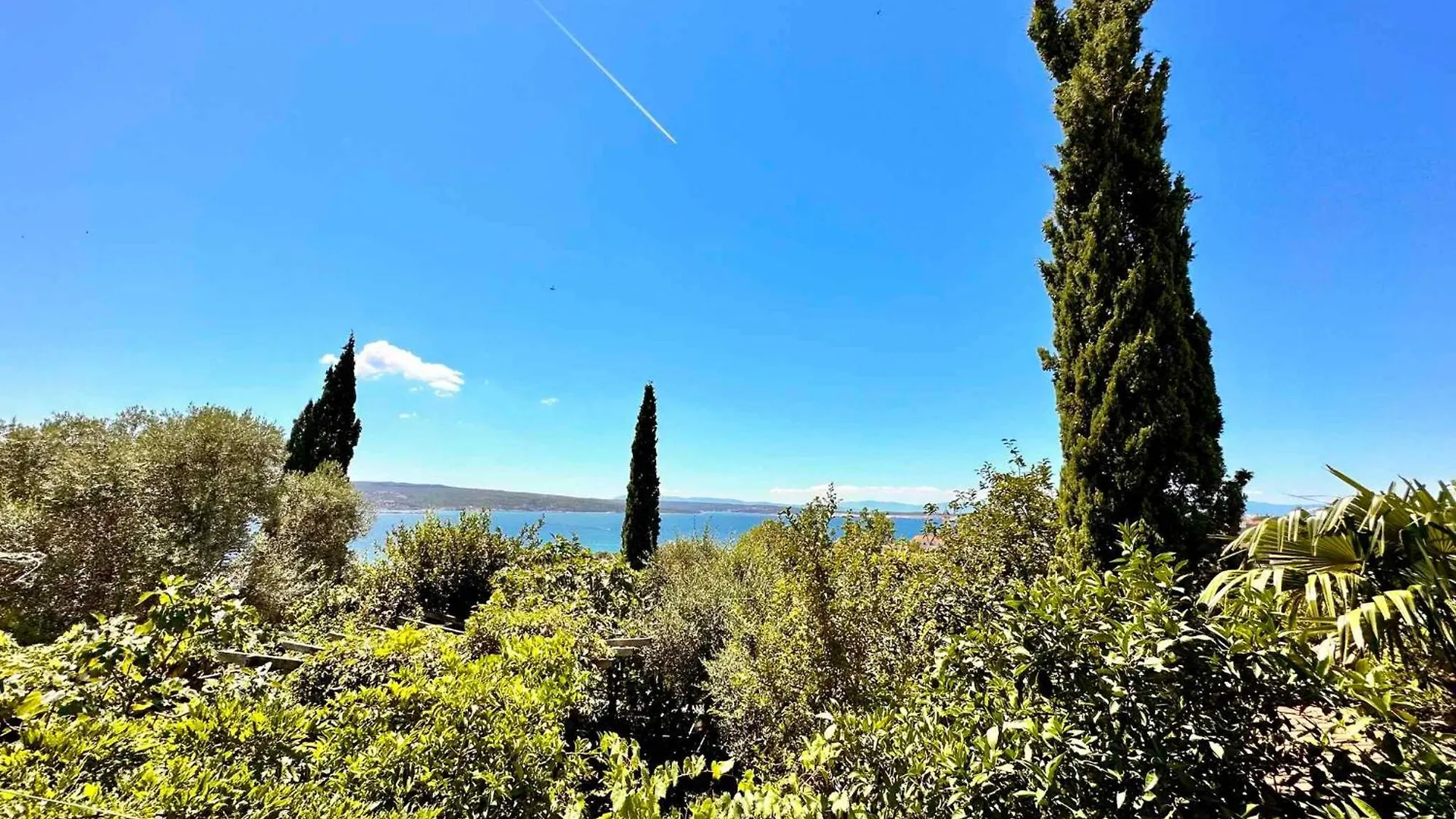 Apartment In Crikvenica 44151