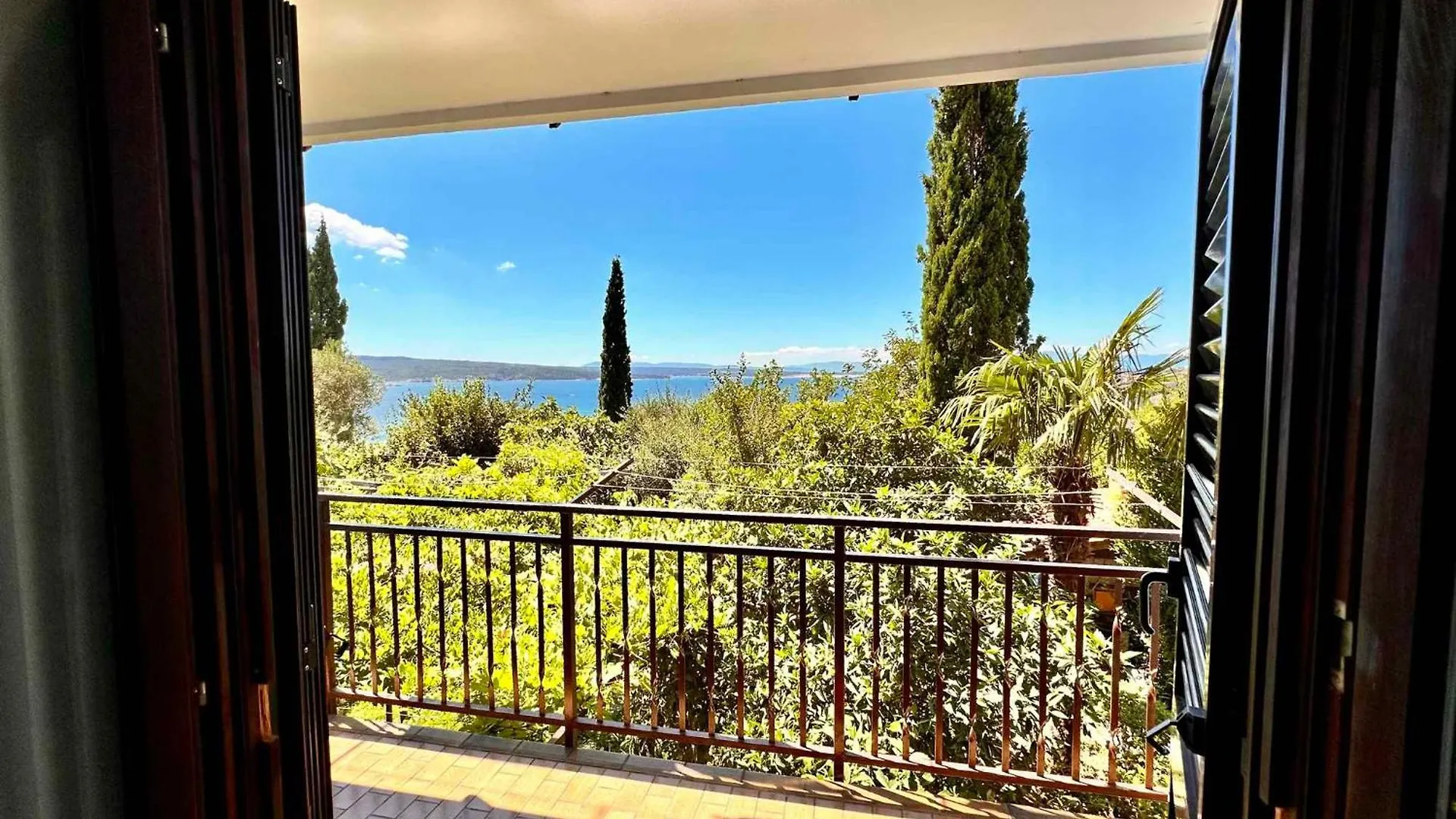 Apartment In Crikvenica 44151