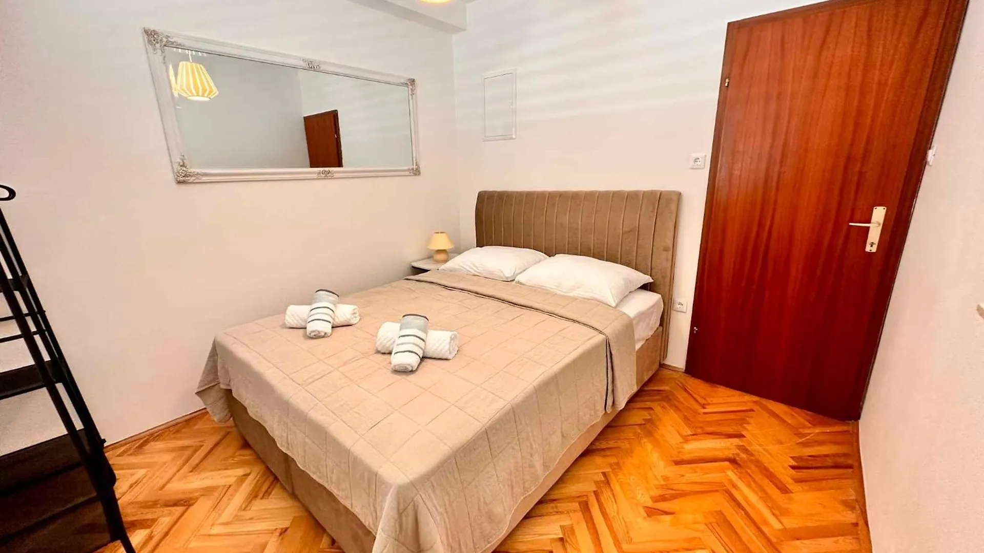 Apartment In Crikvenica 44151