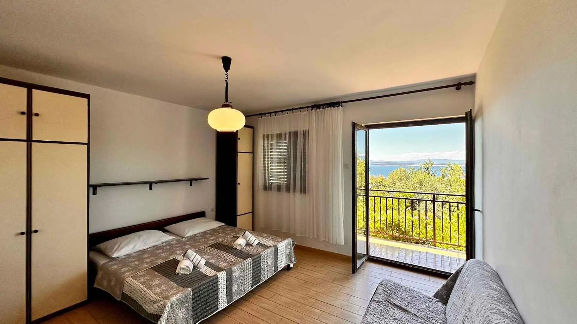 Apartment In Crikvenica 44151